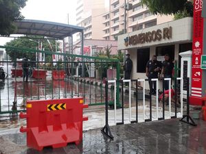Pejabatnya Kena OTT KPK, Begini Suasana Gedung Kemensos Pejabatnya Kena OTT KPK, Begini Suasana Gedung Kemensos