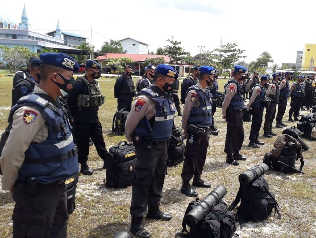 Polda Kalteng Turunkan 679 Personil Amankan Pilkada Polda Kalteng Turunkan 679 Personil Amankan Pilkada