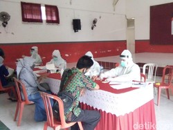Ratusan Anggota KPPS di Blitar Reaktif, Tak Bertugas Namun Dapat Haknya
