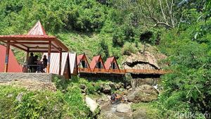 Rest Area Tikako, Rest Area Menyegarkan di Atas Sungai