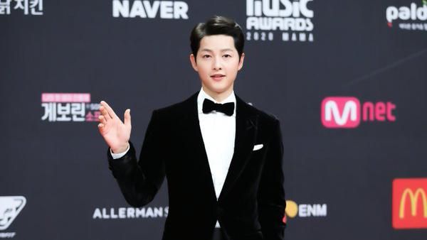 Song Joong Ki hingga Geng Hospital Playlist di Karpet Merah MAMA 2020