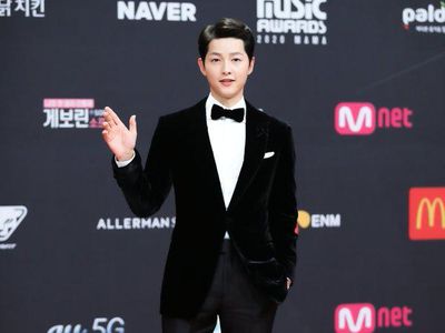Song Joong Ki hingga Geng Hospital Playlist di Karpet Merah MAMA 2020