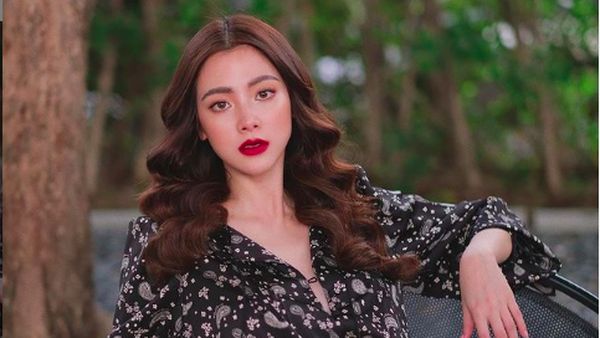 Pesona Baifern Pimchanok Si Cantik Pengisi Suara Mulan Versi Thailand