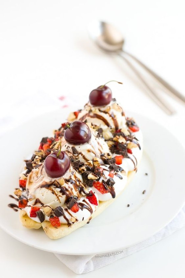 Banana split/pinterest.com/simpleveganblog Untuk membuat dessert ini sangat mudah dan tidak butuh waktu lama.