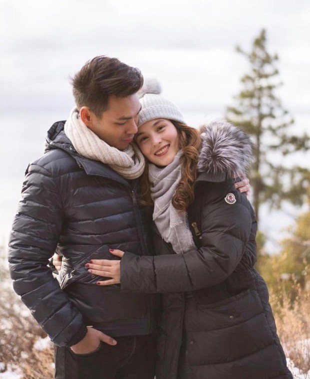 Chelsea dan Rob/Instagram.com Dalam unggahan di akun Instagram milik Rob, ia dan Chelsea banyak berfoto saat sedang jalan-jalan bersama.