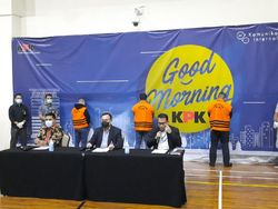 KPK Tetapkan Mensos Juliari Batubara Tersangka Kasus Bansos COVID-19