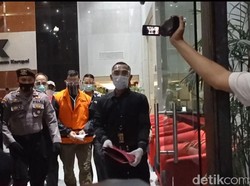 Mensos Juliari Batubara saat Ditahan KPK: Saya Ikuti Dulu Prosesnya