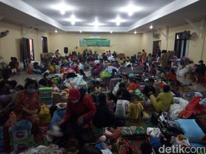H+3 Banjir Terjang Medan, Warga Masih Bertahan di Posko Pengungsian