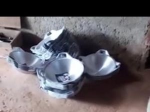 Viral Video Tumpukan Telur-Wajan Berstiker Paslon Pilkada Gunungkidul