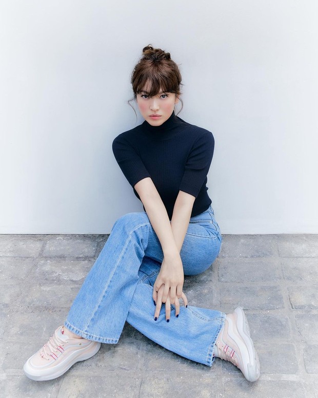 Penampilan Song Hye Kyo.