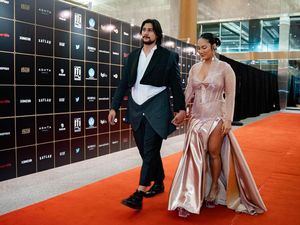 Cerita Tara Basro yang Kini Ditemani Suami saat Syuting