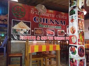 Wah, Ada Rumah Makan India di Pedalaman Laos