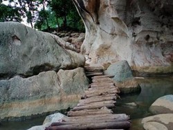 Sanghyang Poek, Gua Purbakala di Pinggir Sungai Citarum