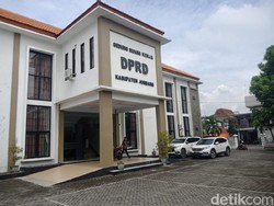 Satu Pimpinan dan Tiga Anggota DPRD Jombang Terinfeksi COVID-19