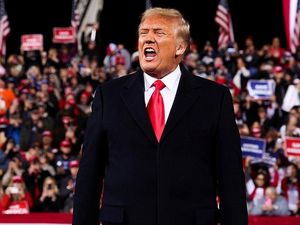 Facebook Umumkan Situasi Darurat dan Kunci Donald Trump Facebook Umumkan Situasi Darurat dan Kunci Donald Trump