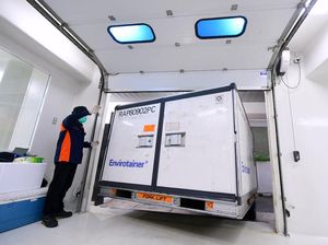 BPOM Uji 568 Dosis Vaksin Sinovac yang Tiba di Indonesia BPOM Uji 568 Dosis Vaksin Sinovac yang Tiba di Indonesia