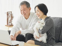 Angka Kelahiran Turun, Pemerintah Jepang Danai Sistem Perjodohan