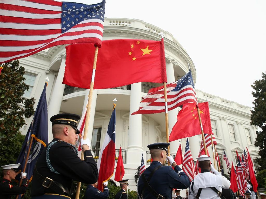China Setop Komunikasi Militer: AS Harus Tanggung Konsekuensi Serius! China Setop Komunikasi Militer: AS Harus Tanggung Konsekuensi Serius!