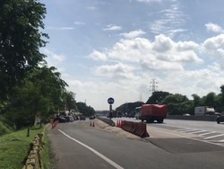 Rest Area KM 52B Ditutup, Tol Jakarta-Cikampek Ramai Lancar