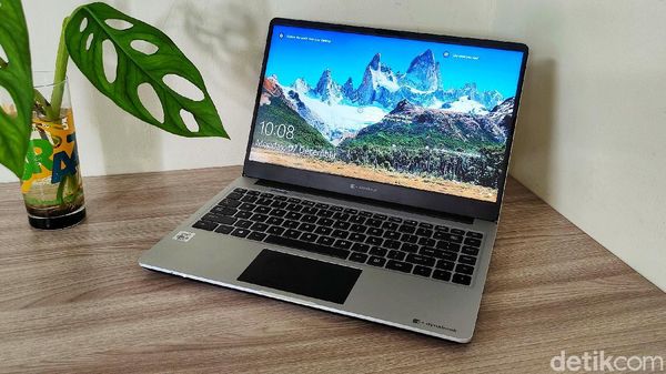 Dynabook Satellite Pro L40-G, Laptop Gaya Profesional Muda