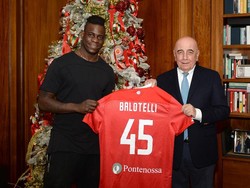 Mario Balotelli ke Monza: Soal Kans Terakhir dan Komisi Mino Raiola