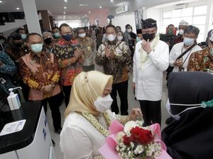 Momen Peresmian Mall Pelayanan Publik Di Bale Madukara