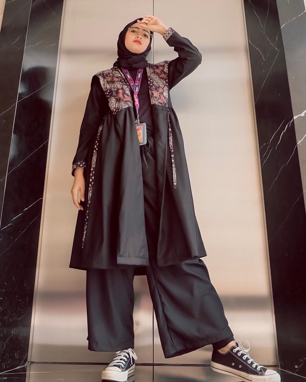 Outer dan Kulot/ Foto: instagram.com/natashafarani outer