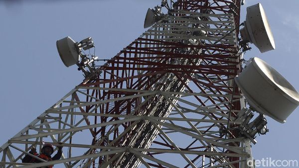 Pemeliharaan Tower BTS di Sekitar Gunung Merapi