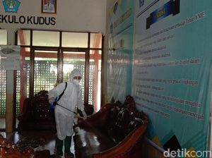 5 Guru Wafat Kena Corona, Sekolah Tatap Muka 2021 di Kudus Ditunda 5 Guru Wafat Kena Corona, Sekolah Tatap Muka 2021 di Kudus Ditunda