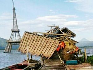 Gazebo Tiket Obwis Semarang Ini Hancur Diterjang Angin Kencang