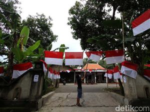 TPS Merah Putih Ramaikan Pilkada Sukoharjo 2020