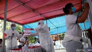 Begini Momen Penghitungan Suara Pilkada Tangsel