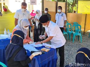 Lawan Kotak Kosong, Petahana di Mateng: Ada Keributan Tak Perlu Kita Menang Lawan Kotak Kosong, Petahana di Mateng: Ada Keributan Tak Perlu Kita Menang