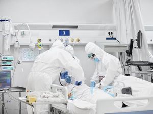 Hadapi Lonjakan COVID-19, 10 Ribu Nakes Baru Lulus Siap Diterjunkan di RS