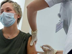 Indonesia Mempersiapkan Peluncuran Vaksin, Bagaimana dengan Negara Lain?