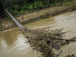 Sedih, Jembatan Indiana Jones di Lebak Baru Bisa Dibangun 2022
