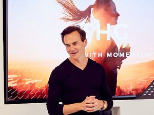 Bagi-bagi Saham, CEO Baik Hati Bikin Supir Hingga Pekerja Gudang Jadi Miliuner