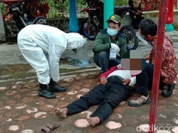 Pemilih di Blitar Jatuh Depan TPS Lalu Meninggal