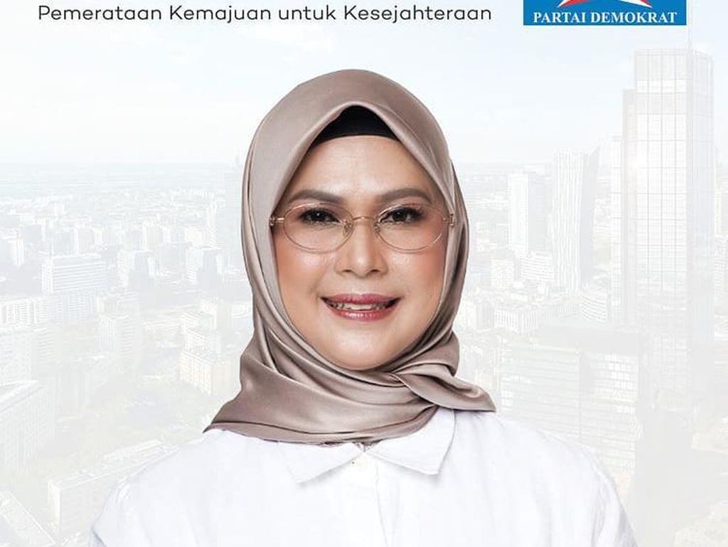 7 Gaya Hijab Siti Nur Azizah, Putri Maruf Amin yang Jadi Cawalkot Tangsel