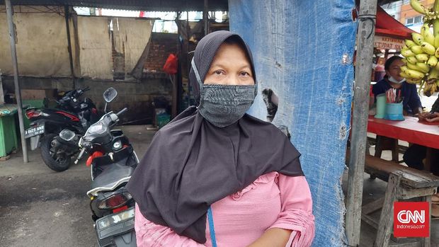 Sutiah (52)