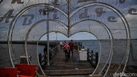 Suasana Pantai Ancol saat Libur Pilkada