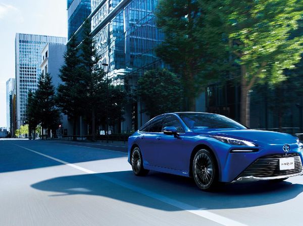 Lebih Dekat dengan Toyota Mirai Terbaru: Sekali Full Tank Tembus 850 Kilometer