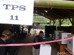 Cerita Warga di Perbatasan Saat Pencoblosan Pilbup Bandung 2020