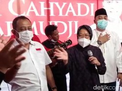 Risma Rayakan Kemenangan Eri Cahyadi Sambil Nyanyi Surabaya Oh Surabaya