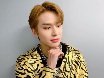10 Potret Ganteng Jungwoo NCT yang Sedang Trending