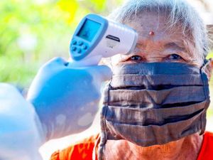 Akankah Jutaan Dosis Potensi Vaksin di Indonesia Cukup Untuk Atasi COVID-19?