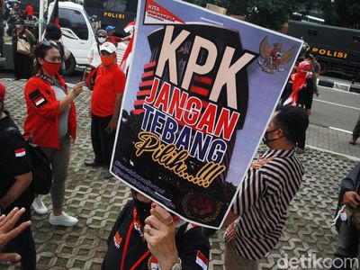 Aksi Dukung KPK Memberantas Korupsi