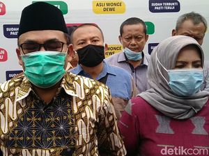 Cabup Petahana Pekalongan Akui Kalah, Beri Selamat ke Fadia Anak A Rafiq Cabup Petahana Pekalongan Akui Kalah, Beri Selamat ke Fadia Anak A Rafiq