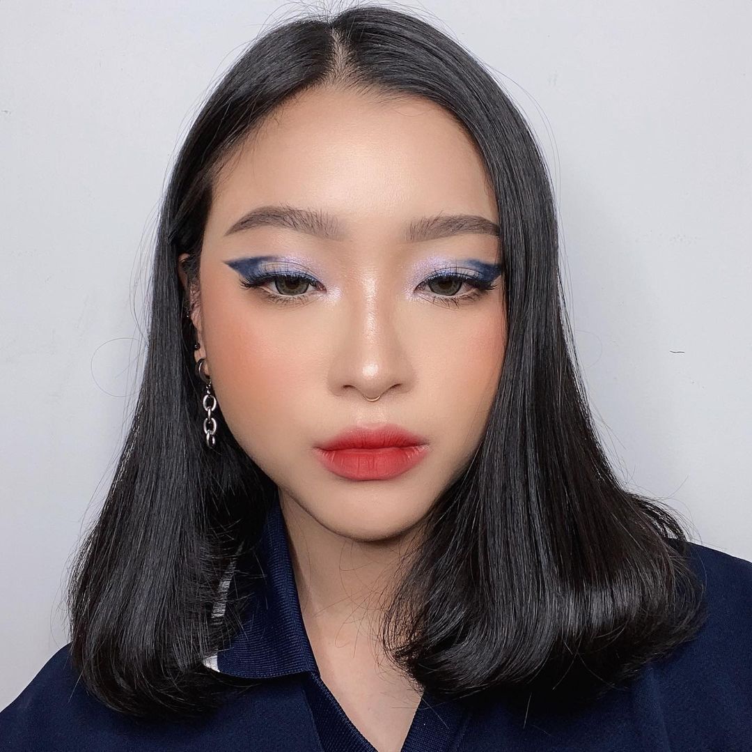 Cindecella beauty vlogger