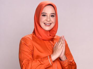 8 Gaya Hijab Fatmawati Rusdi Calon Wakil Wali Kota Wanita Pertama Makassar